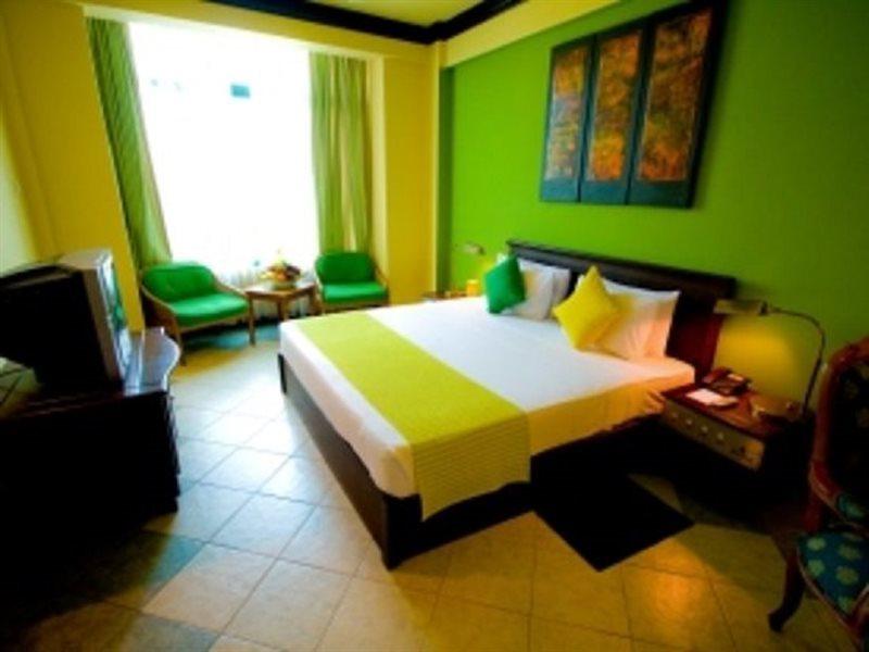 Hotel Clarion Kiribathgoda Exterior foto